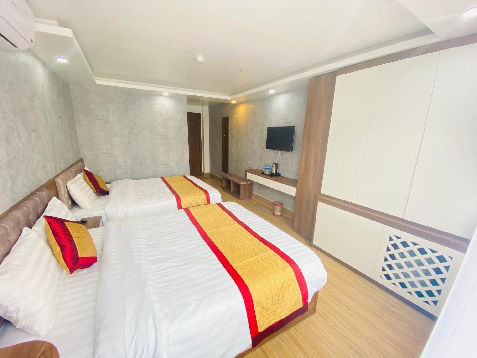 Khach San Kien Ngoc Hotel Dong Khe Sau Exterior photo